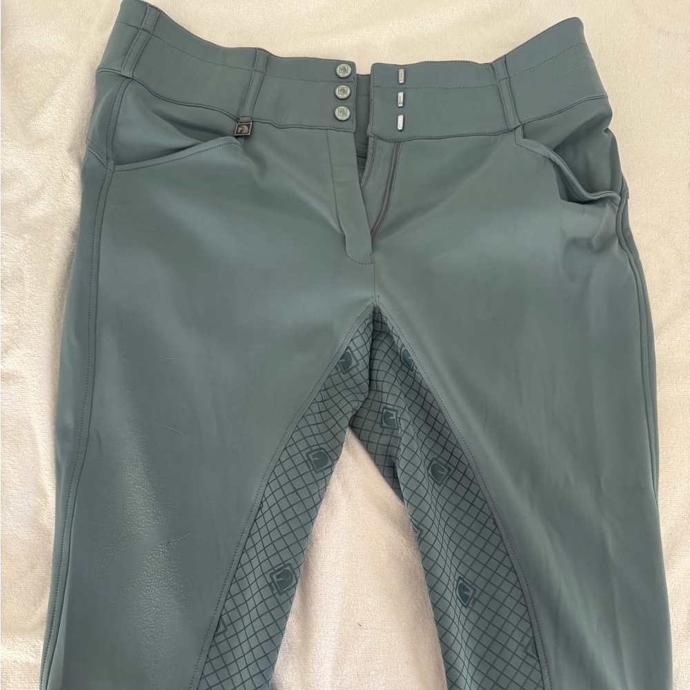 ROMFH Evelyn full seat